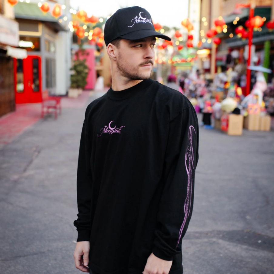 "MOONFALL" LONGSLEEVE