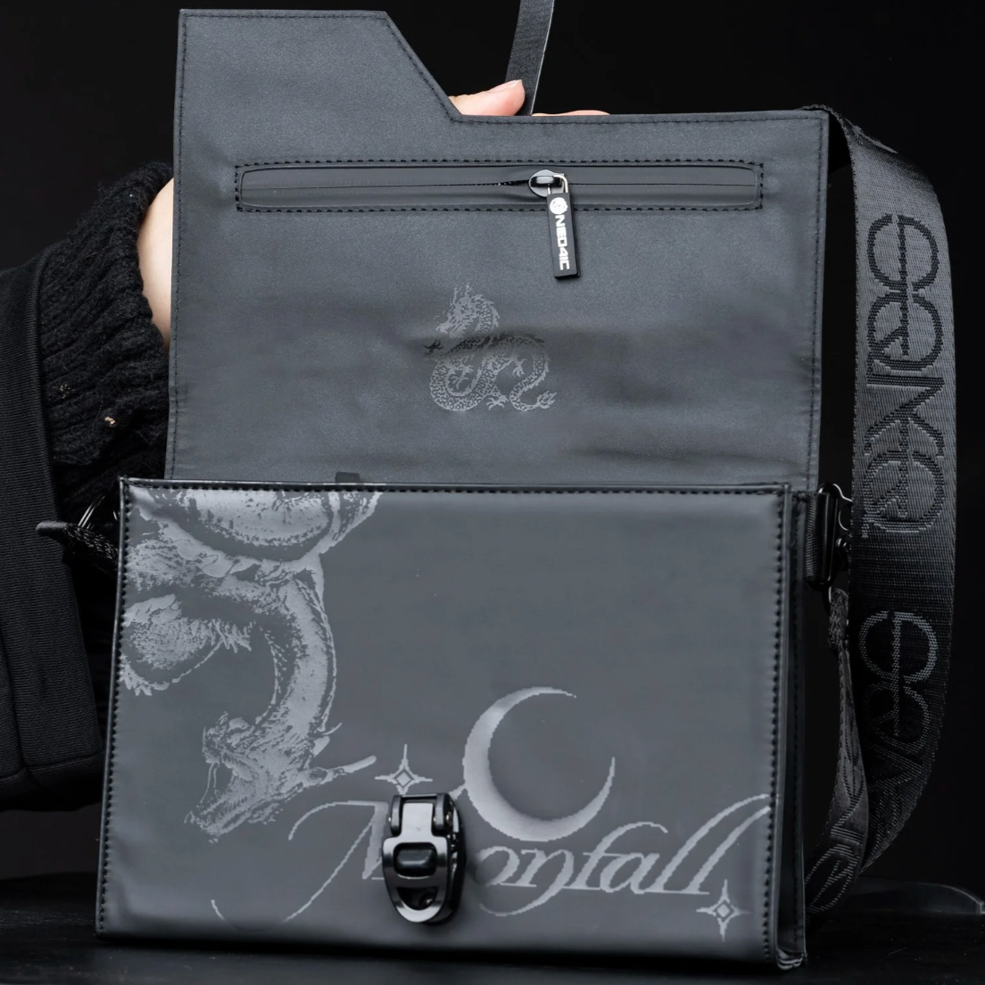 "MOONFALL" CROSSBODY BAG [Saka x Neo4ic]